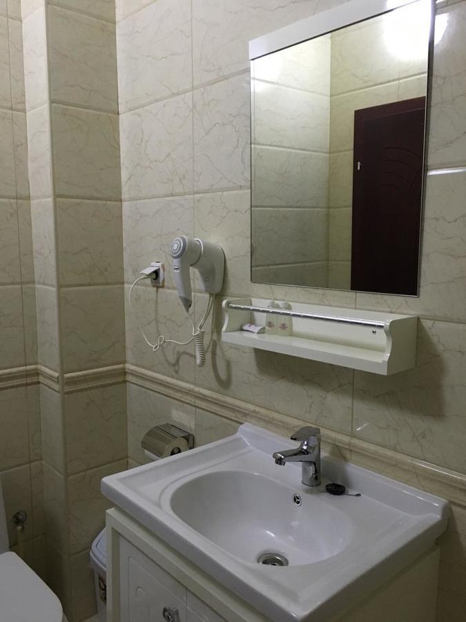 Hotel Prestige Struga Exterior photo